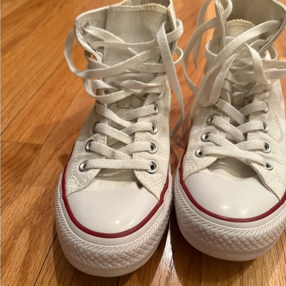 Converse Classic White High-Tops, great condition, women’s 8.5 men’s 7 - Picture 2 of 4